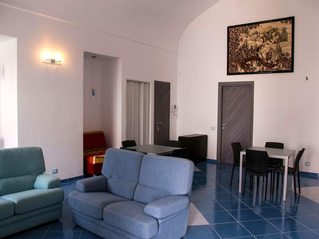 B&B La Terrazza Sul Porto Ponza Exterior foto